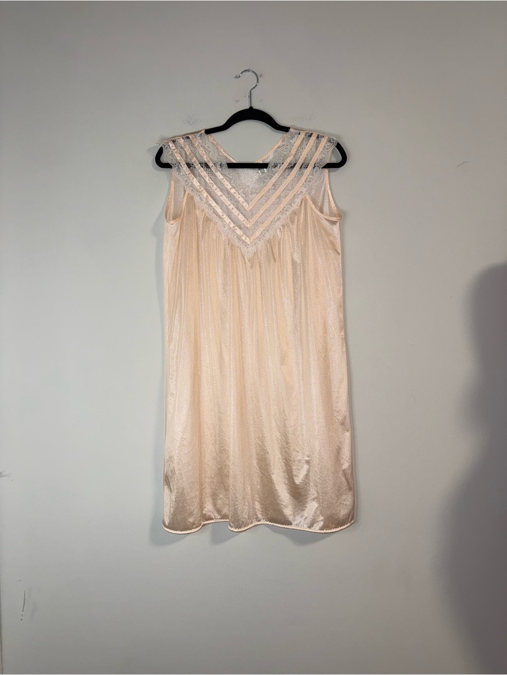 VTG 70s Sidney Bernstein Light Baby Pink Lace Yoke Satin Negligee Sz M